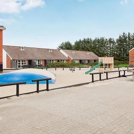 Holiday home Lviii *
